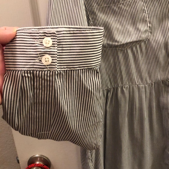 Torrid button up. - Picture 5 of 8